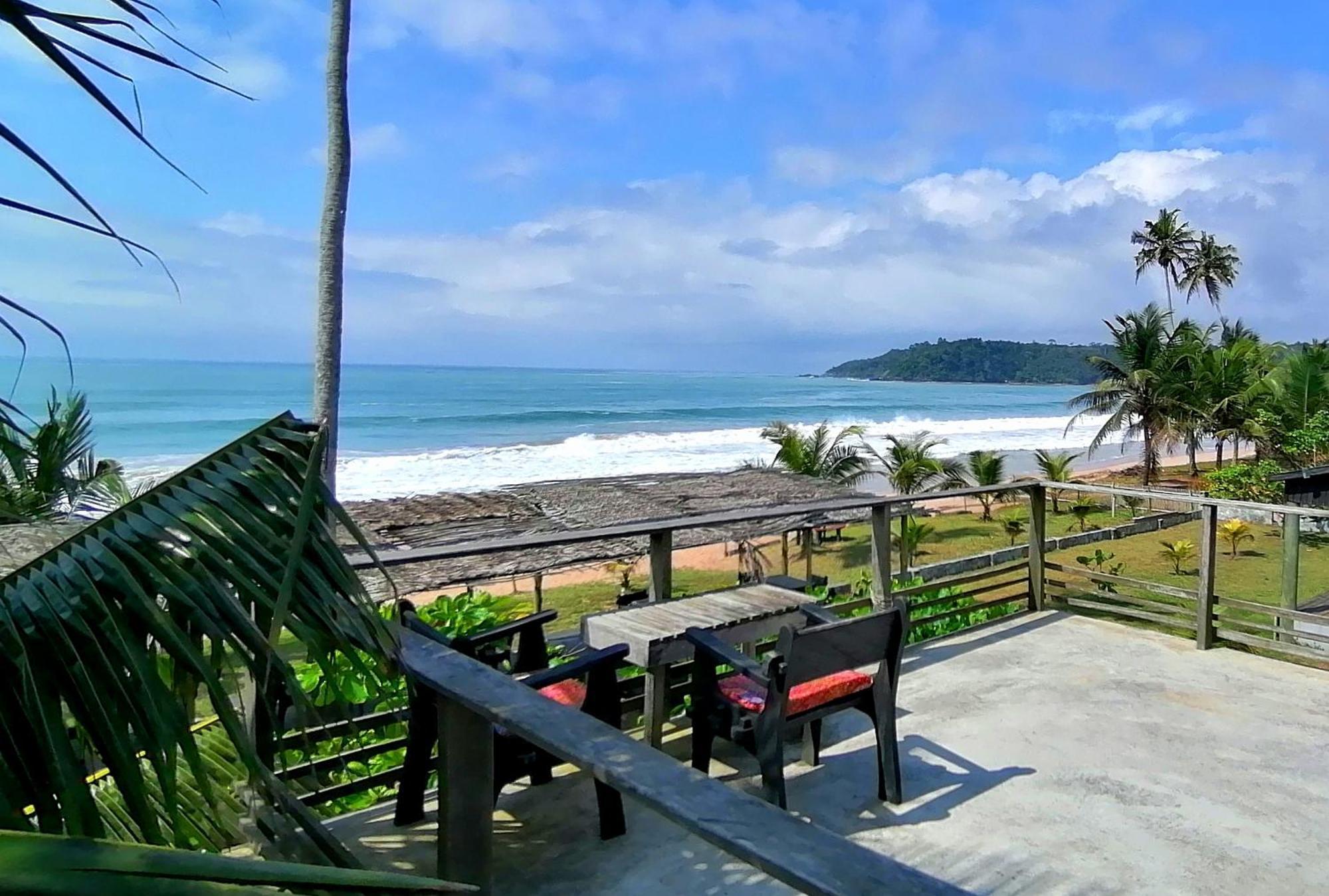 Afro Beach Eco Resort Butre الغرفة الصورة