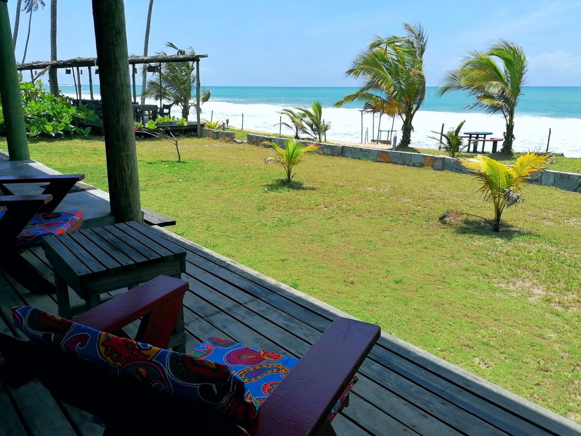 Afro Beach Eco Resort Butre الغرفة الصورة