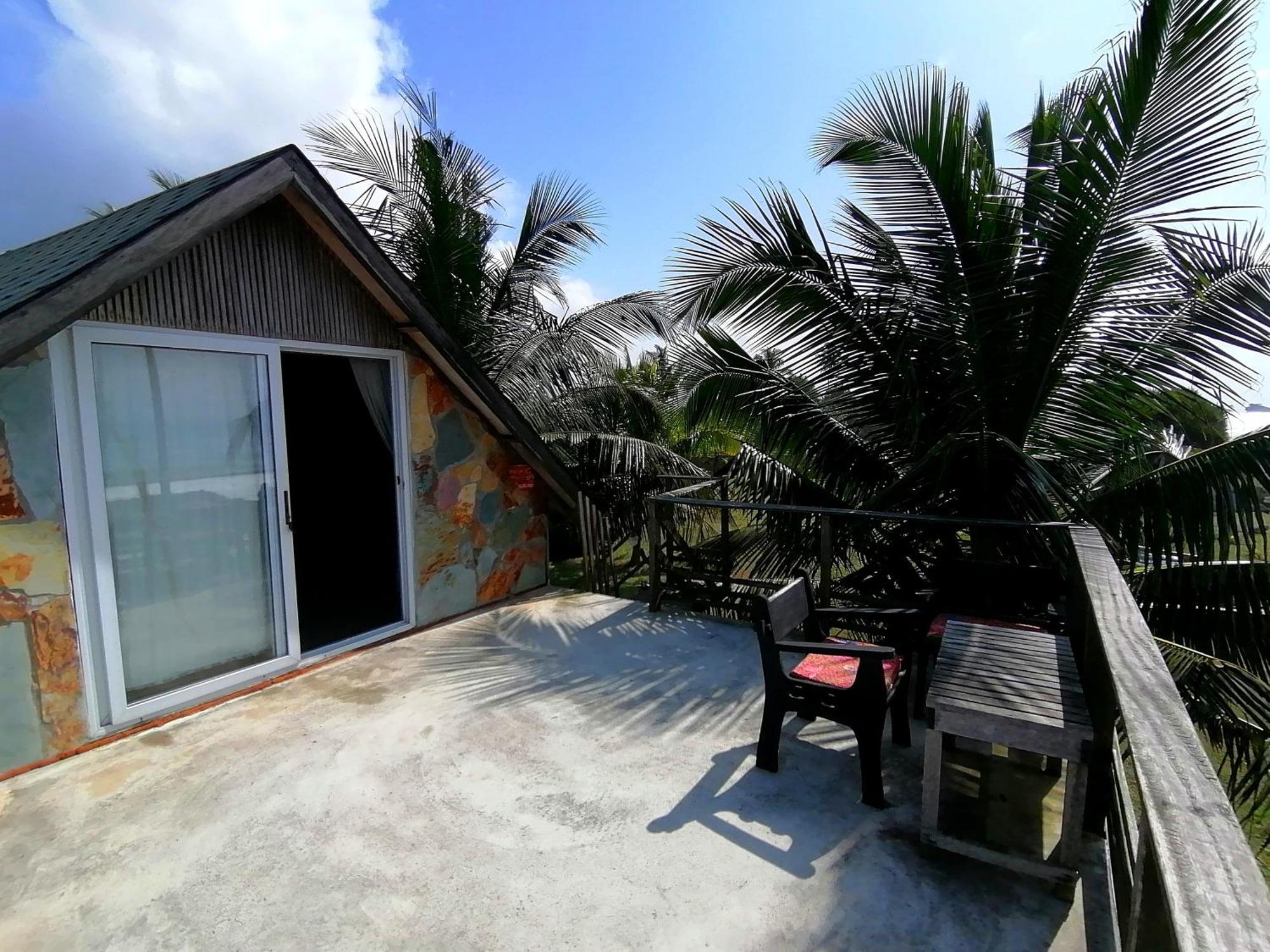 Afro Beach Eco Resort Butre الغرفة الصورة