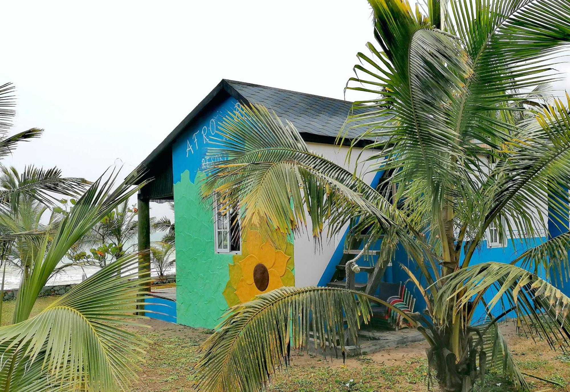 Afro Beach Eco Resort Butre الغرفة الصورة